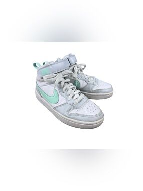 Nike Court Borough Mid 2 Kids Youth 5Y White Mint High Top Sneakers